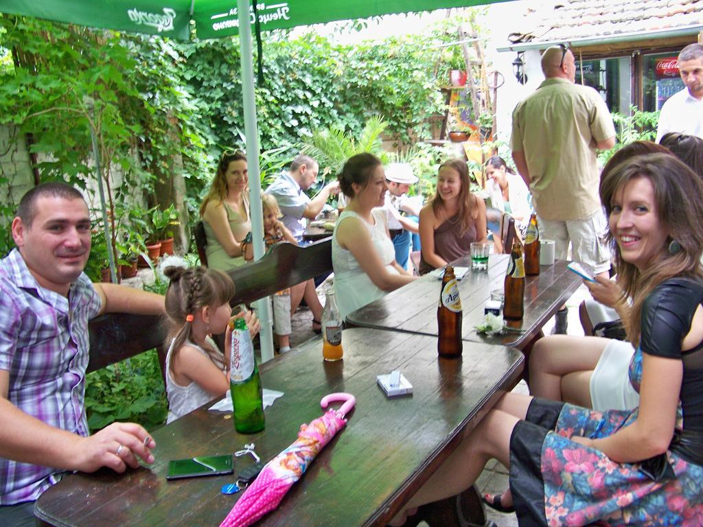 Yo Ho Hostel Várna Kültér fotó