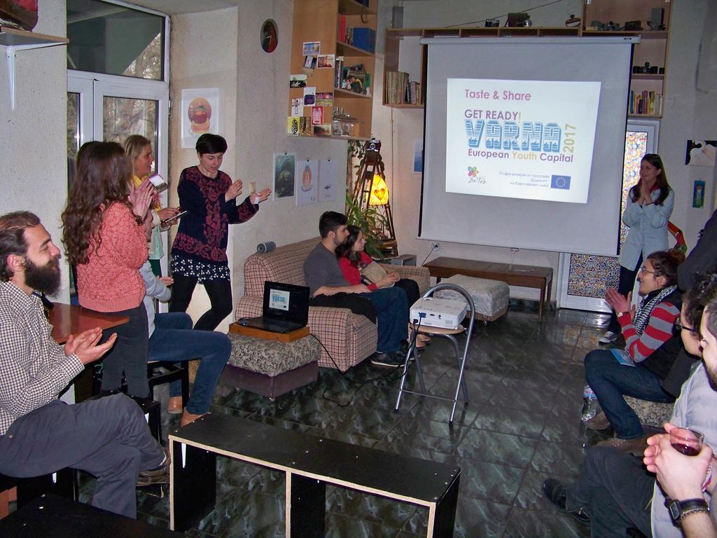 Yo Ho Hostel Várna Kültér fotó