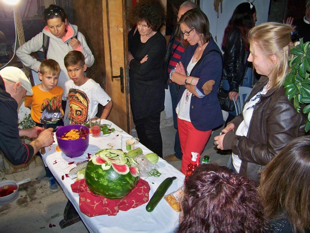 Yo Ho Hostel Várna Kültér fotó